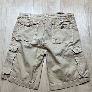 True religion men’s cargo shorts size 34